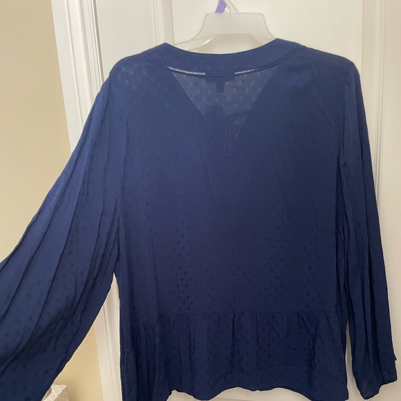 NWT LANE BRYANT BOHO PEASANT TOP. LONG SLEEVE FLORAL EMBROIDERY ACCENTS BLOUSE. - Picture 4 of 16